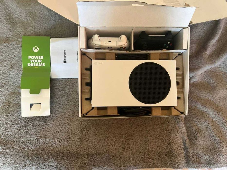 ТЕРМІНОВО! Xbox Series S 512gb