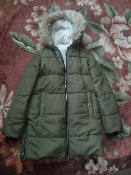 Куртка дівчача з хутром всередині