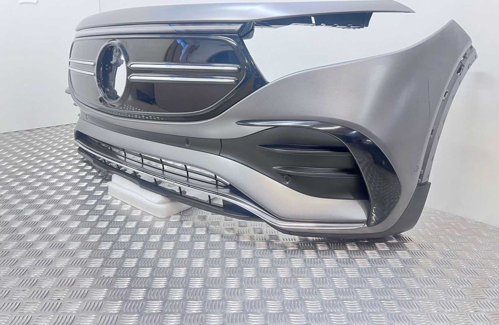 Mercedes-Benz EQB  бампер