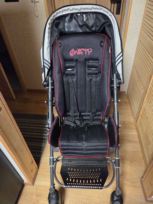 Wózek specjalistyczn inwalidzki dla dziecka Swifty Thomashilfen