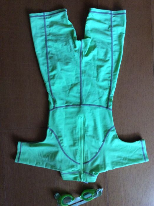 Fato proteção UV t4 anos