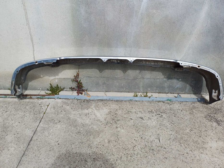 Toyota Hilux 2.4 TD 4X4 Tracker 1998 - Para choques frente cromado