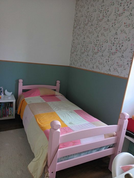 Cama de solteiro (90×200) madeira pintada