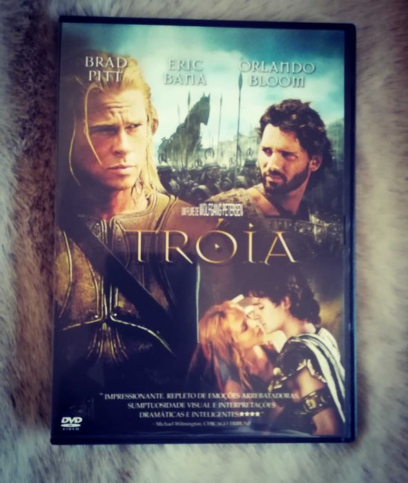 DVD Tróia NOVO 4 euros