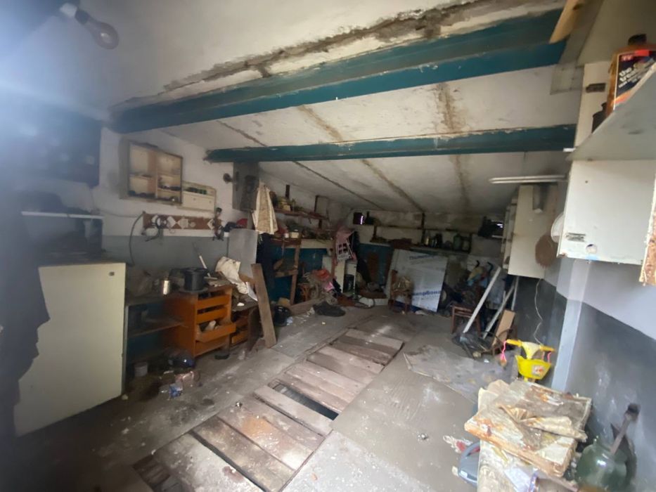 Продаю гараж за рынком 173 квартала Кривой Рог