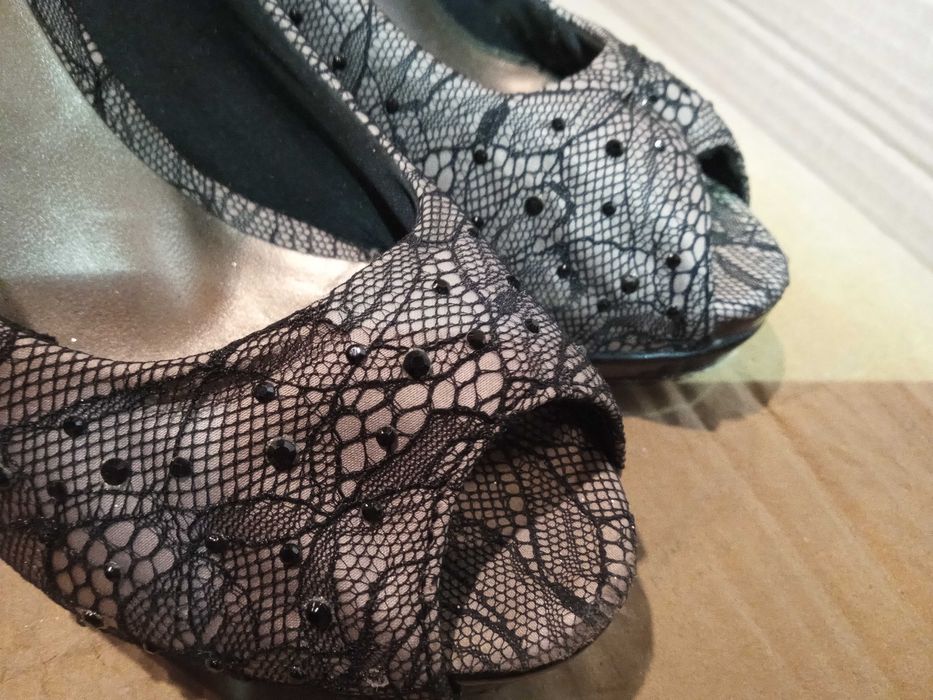 Buty szpilki wysokie rozm. 38