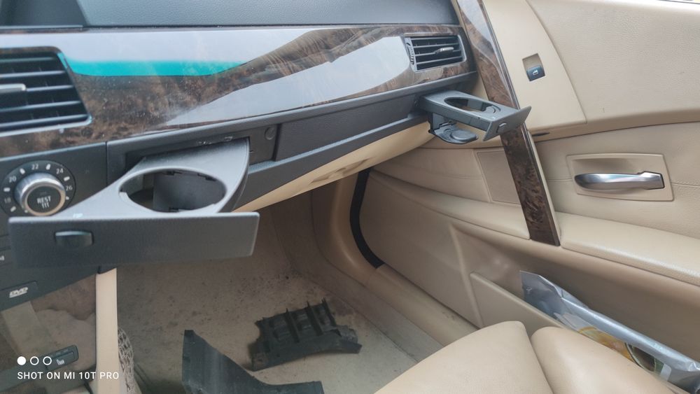 BMW e60 deska,konsola palona, start stop,cupholdery