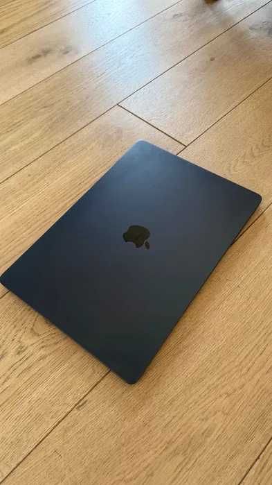 Macbook air 13,6 M2 256 ssd