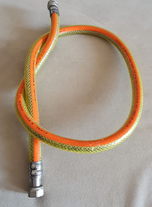 Przewód do gazu  elastyczny  120 cm