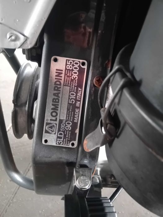 Motocultivador  em bom estado