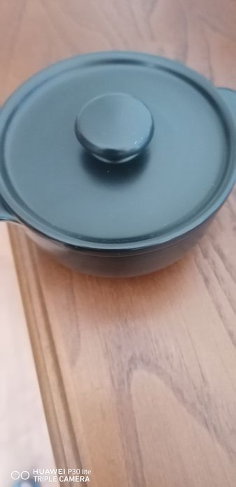 Tacho pequeno em cerâmica preta