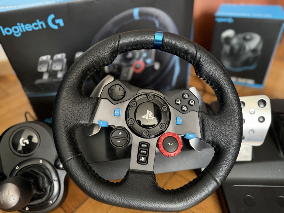 Logitech G29 Driving Force + Shifter