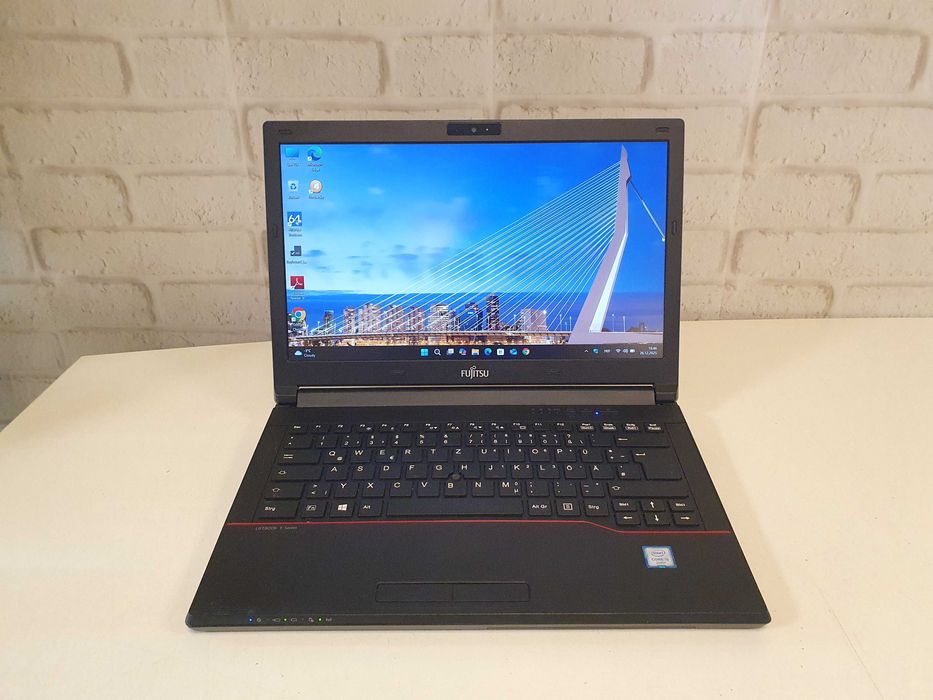 Ноутбук для работы ∎Fujitsu Lifebook E546∎i5-6200U∎8GB∎256GB∎Гарантия