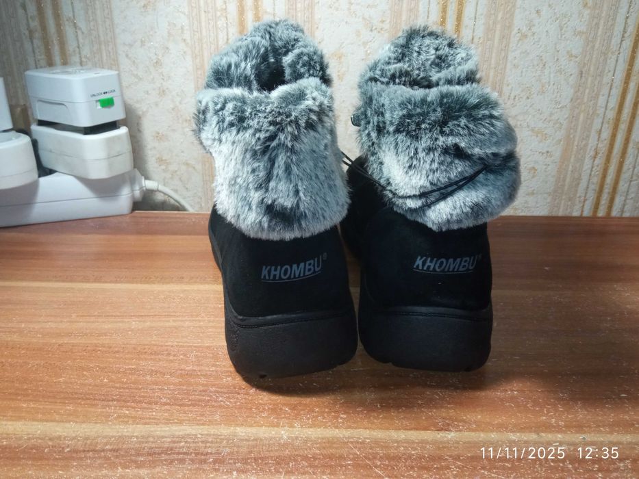 Нові Демісезонні Шкіряні Утеплені Чоботи Khombu 8M US/38 UA/25см з США