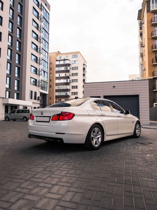 Оренда BMW на весілля (Аренда BMW 5 F10 на свадьбу)