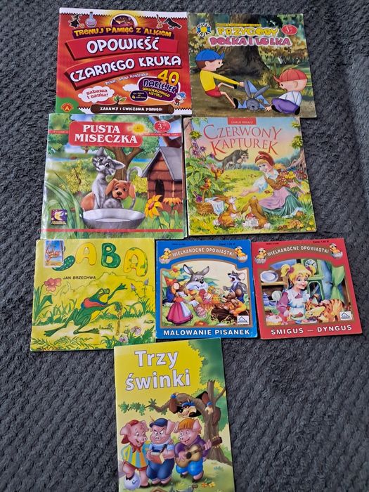 Zestaw 8 książeczek dla dzieci