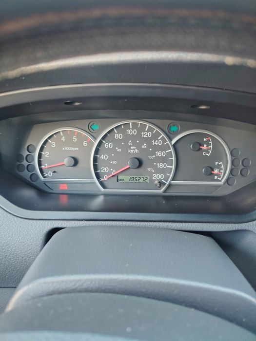 Kia carens 2.0 diesel