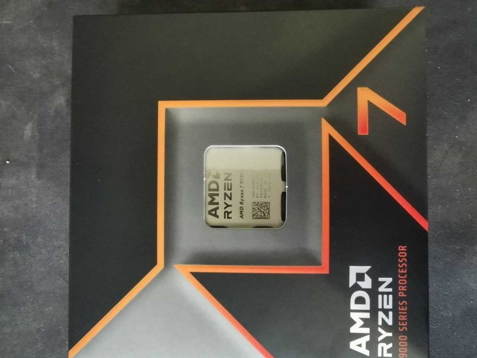 Processador CPU AMD Ryzen 9 9700X Novo! *Sealed*