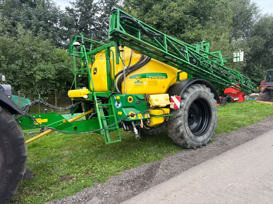 Opryskiwacz John Deere 732   740  21/27m GPS