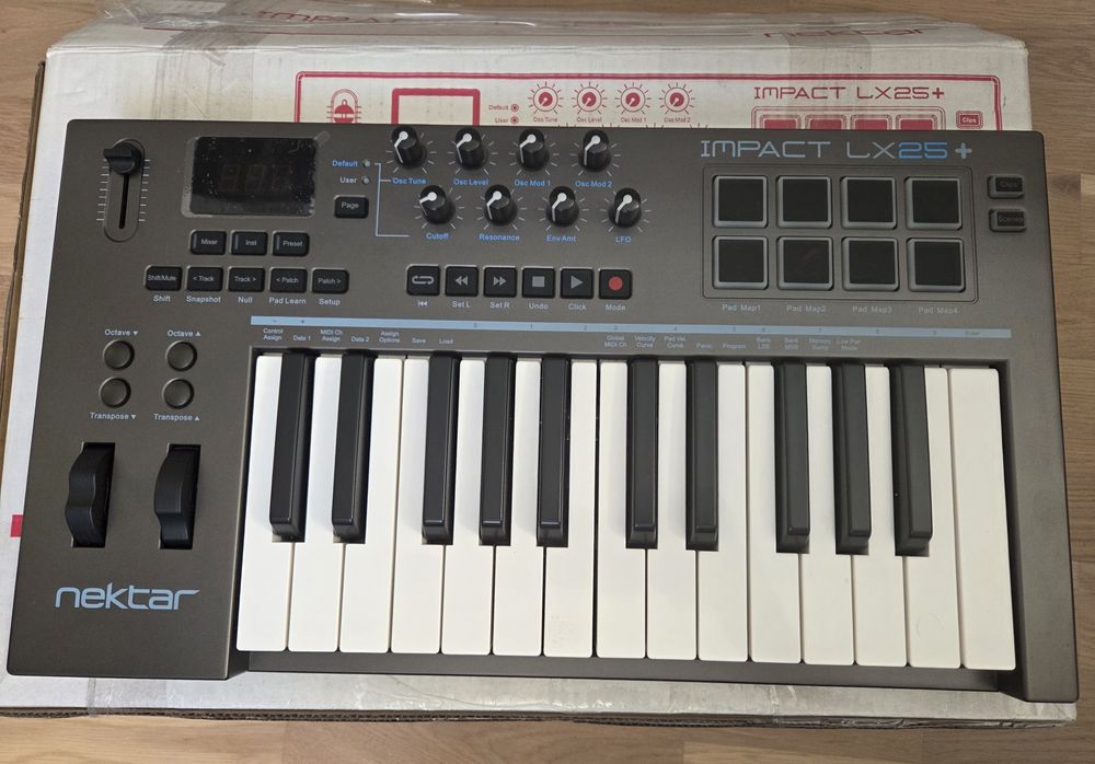 Nektar Impact LX25+