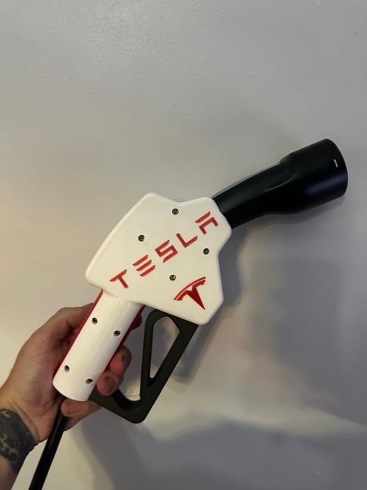 Tesla acessorios feitos em 3D