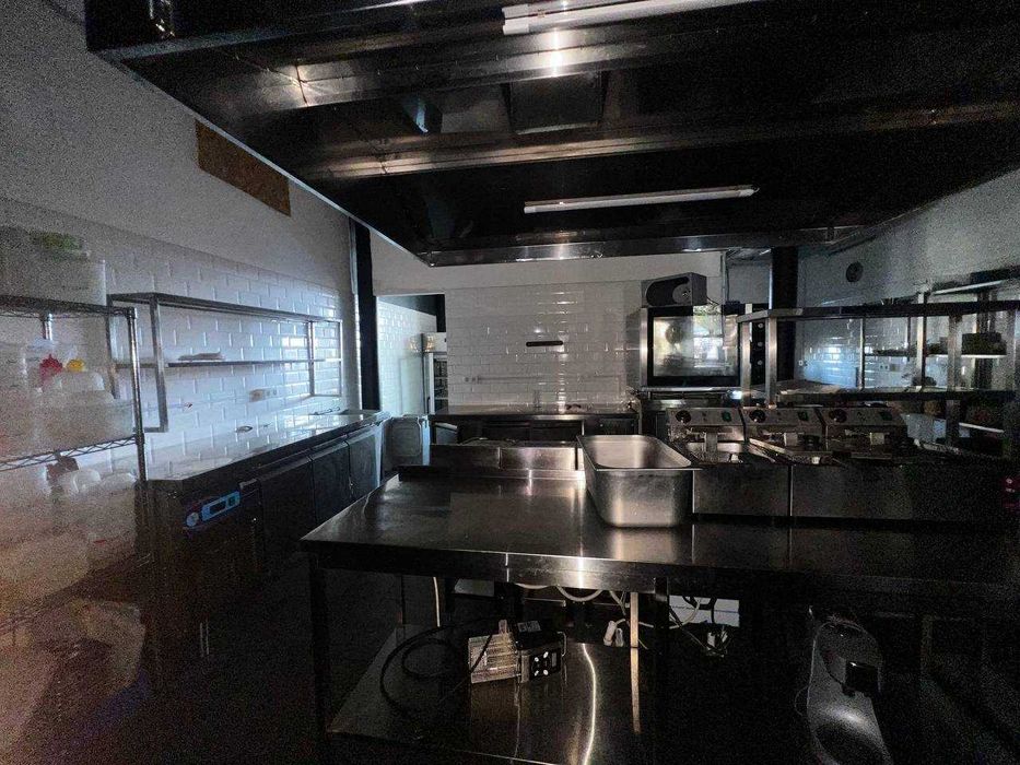 Готовый, оборудованный ресторан в Аркадии, терраса море!