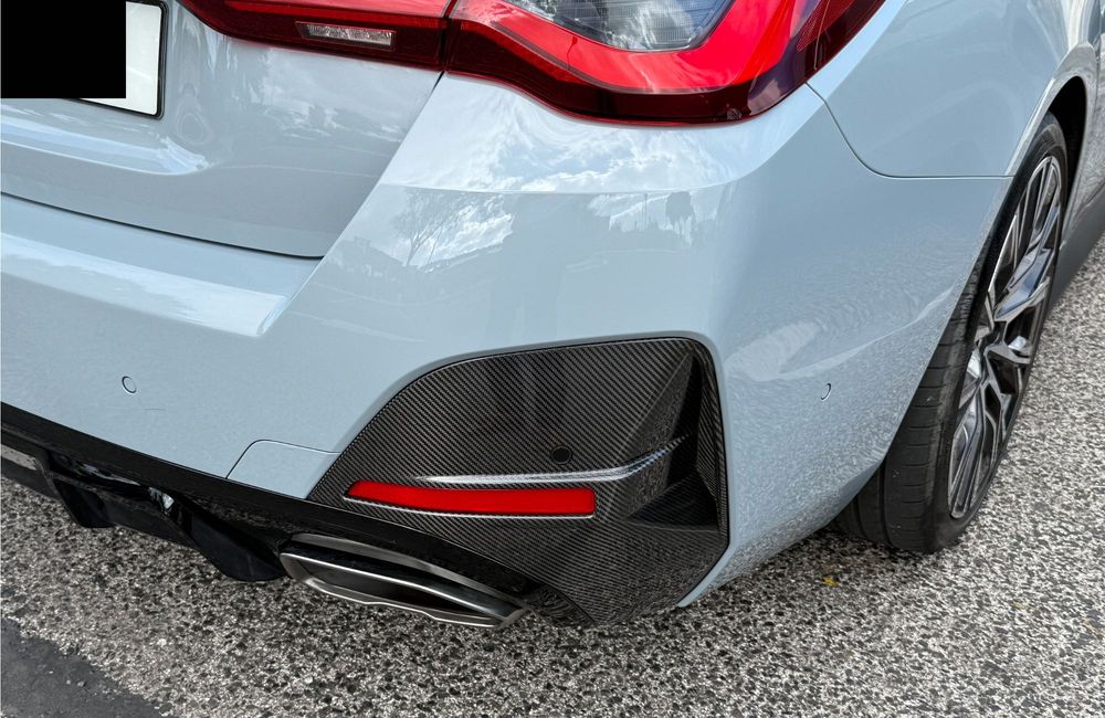 Guarniçao Para-choques BMW MPerformance Parts Carbono ORIGINAIS