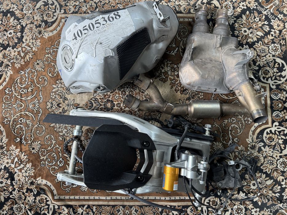 Руль кермо Yamaha MT-10