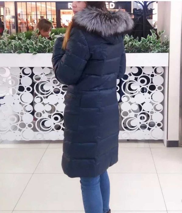 Пуховик з натуральним хутром