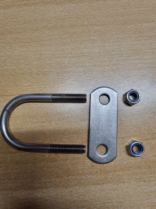 Cybant. Obejma M8. Nierdzewna 75x37.