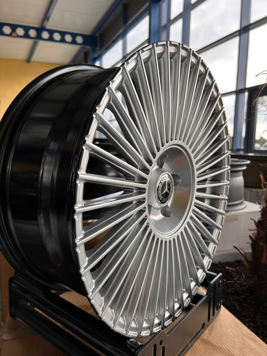 Nowe felgi aluminiowe Mercedes A CLA C E S  19 cali SREBRNE