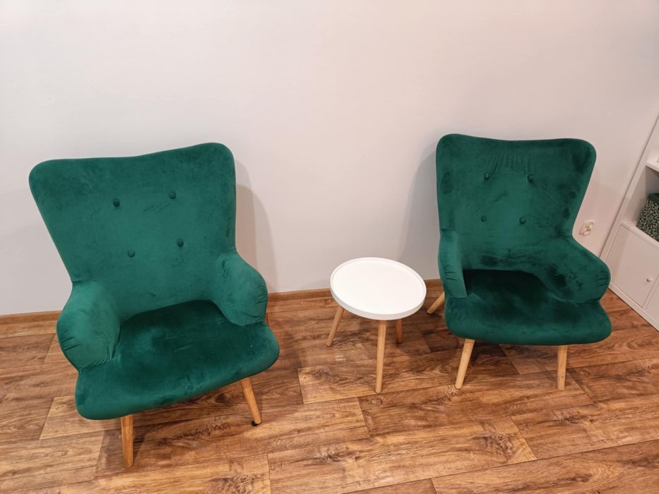 Fotele uszaki butelkowa zieleń zielone wygodne do gabinetu salonu biur