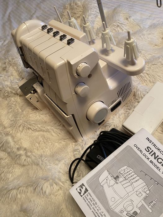 Owerlok Singer 14T968