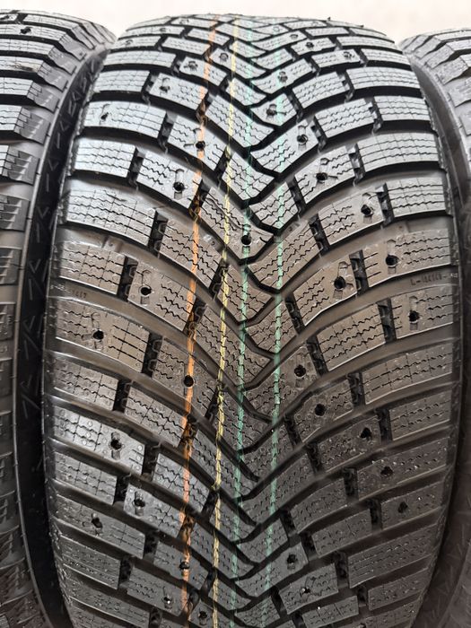 Шини Continental 235/45/R18