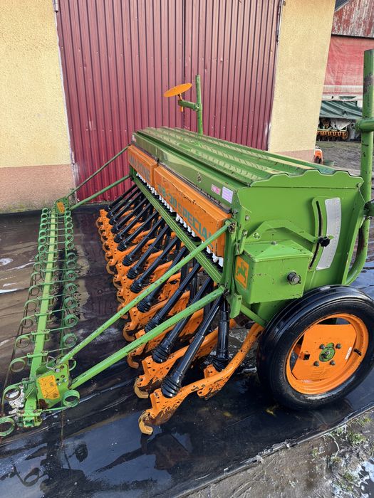 AMAZONE D8-30 special 3м Амазоне