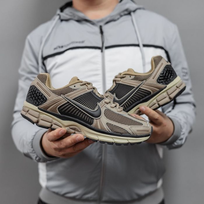 Кросівки Nike Air Zoom Vomero 5 Brown/Black premium