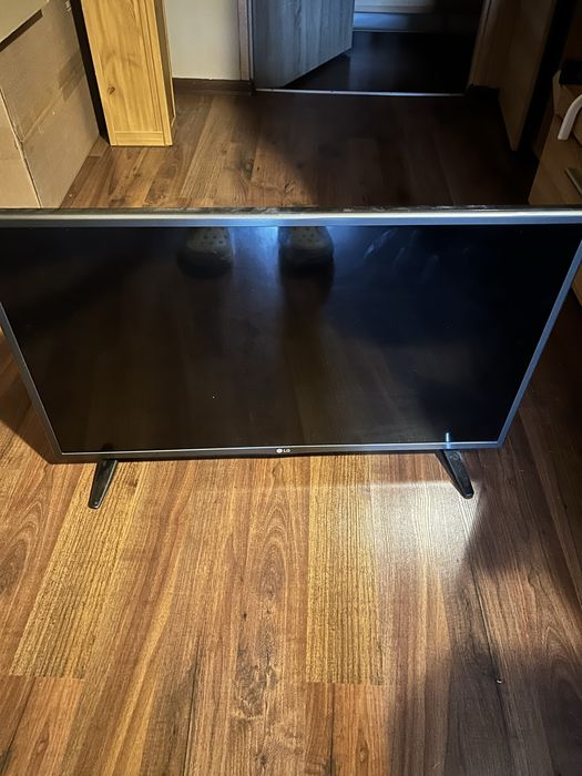 Telewizor LG 32LF510U