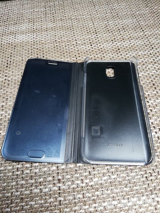Etui SAMSUNG GALAXY J7 Clear View xFlip