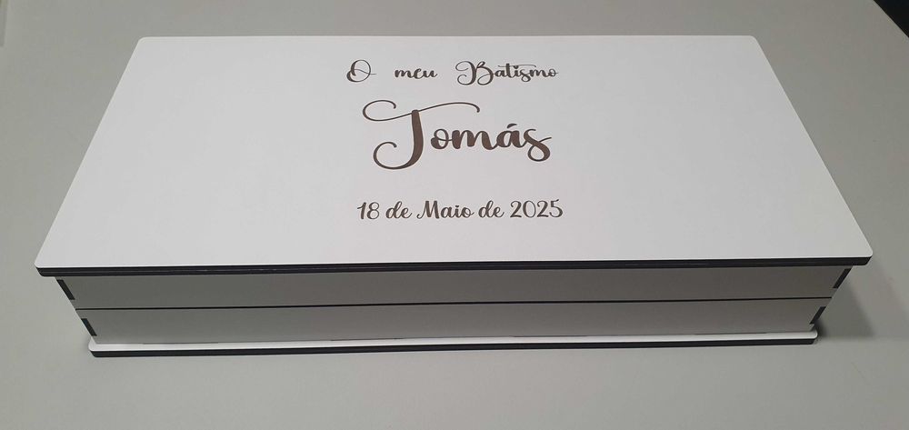 Caixa de batismo personalizada