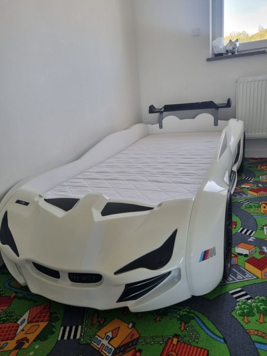 Łóżko  - łóżeczko BMW, auto, samochód