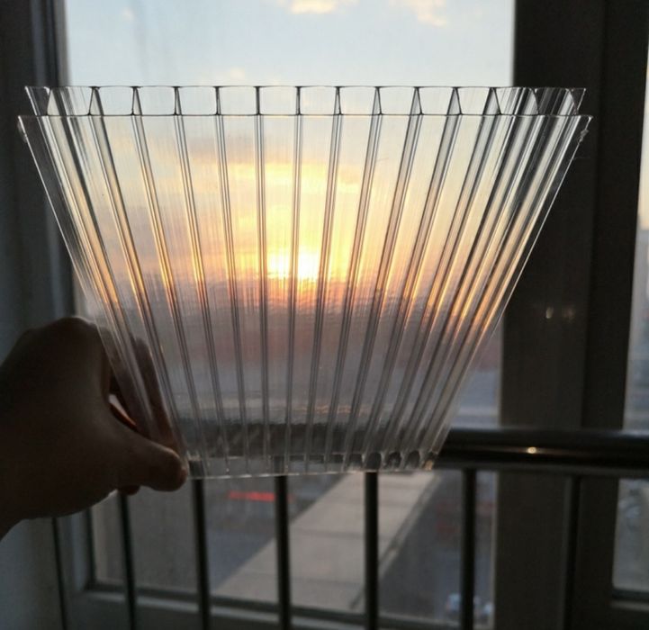 Поликарбонат cотовый в размер Монолитный поликарбонат кусками  Акрил