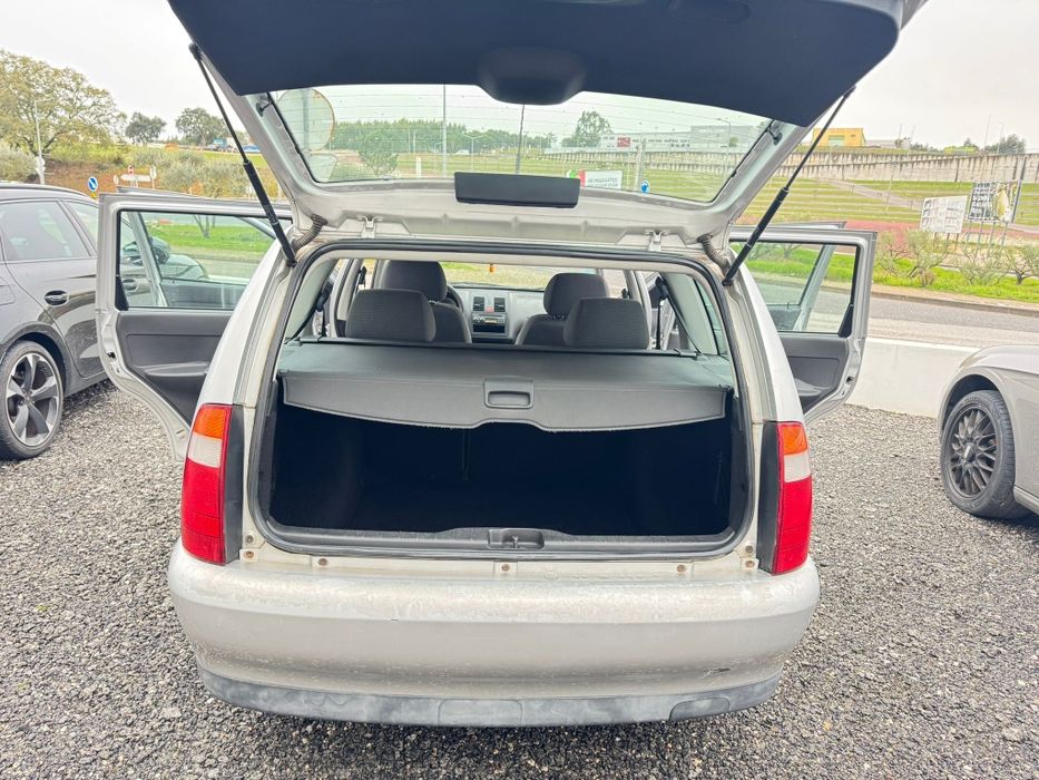 VW Polo 1.4 gasolina