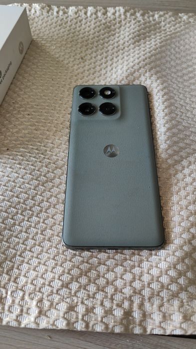 Nowa Motorola edge 60 PRO