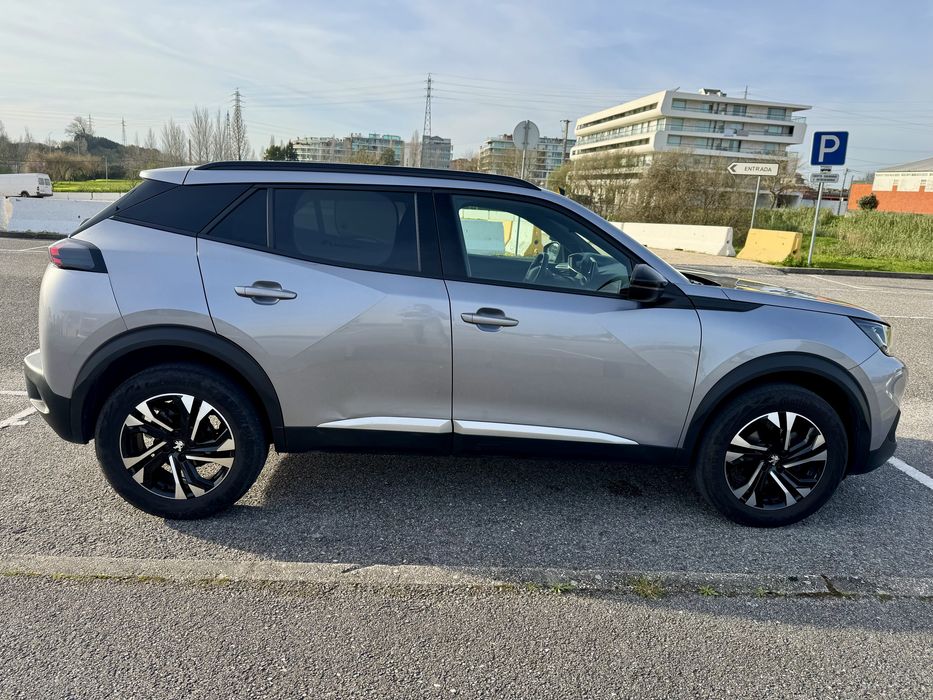 Peugeot 2008 1.2 Allure – 12/2022 | 36.000 km