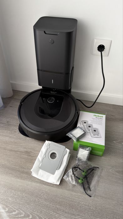 Roomba i7 plus, como novo