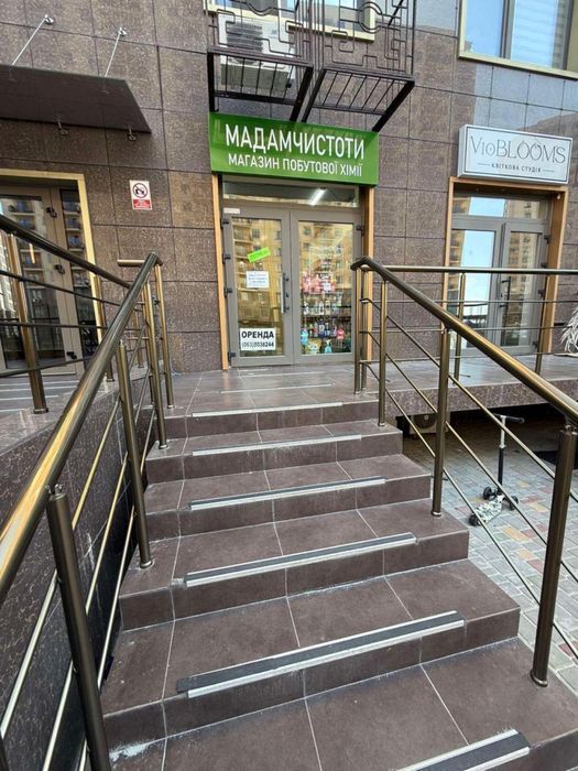 Отличное помещение под любой бизнес в Кадорр  Жемчужине