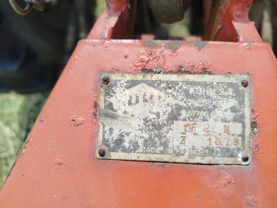 Vira Feno Kuhn 2,40mt