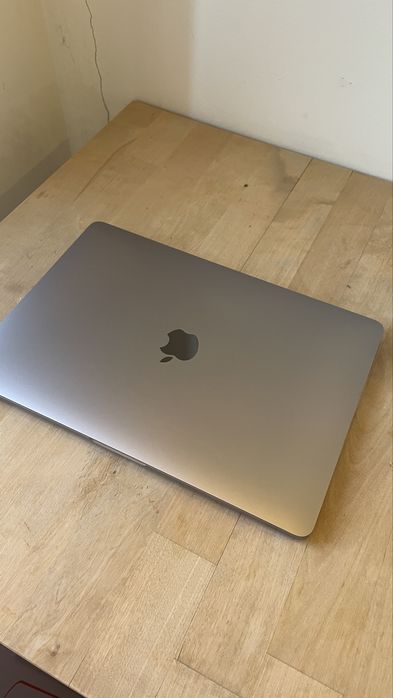 MacBook Pro 13" 2020 M164730009235585120