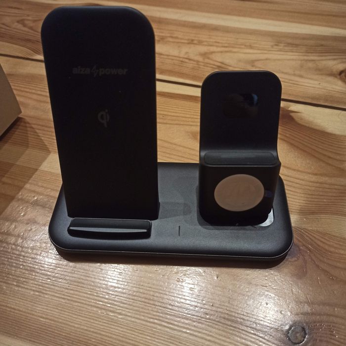 AlzaPower 3w1 Ładowarka Bezprzewodowa Qi – iPhone / Apple Watch / AirP