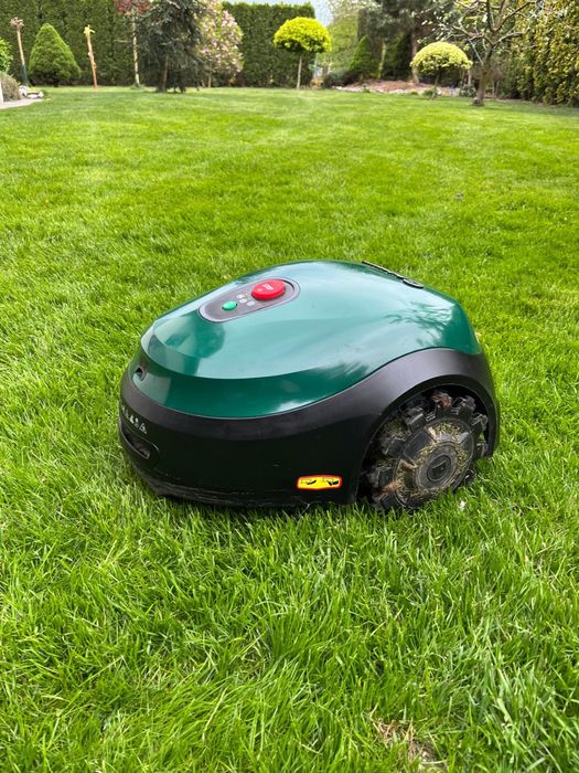 Robot koszący Robomow RT700 kosiarka